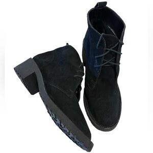 G.H Bass & Co. Black Suede Chukka Desert Lace Heel Ankle Booties Q378